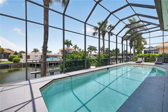 1124 Whiteheart CT, Marco Island, FL 34145