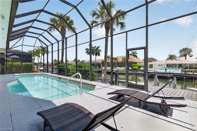 1124 Whiteheart CT, Marco Island, FL 34145