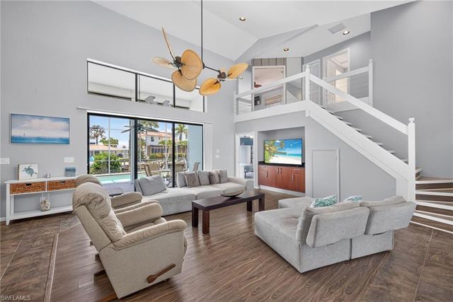 1124 Whiteheart CT, Marco Island, FL 34145