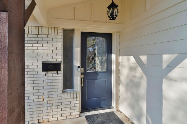 7217 Green Meadow Drive, North Richland Hills, TX 76180