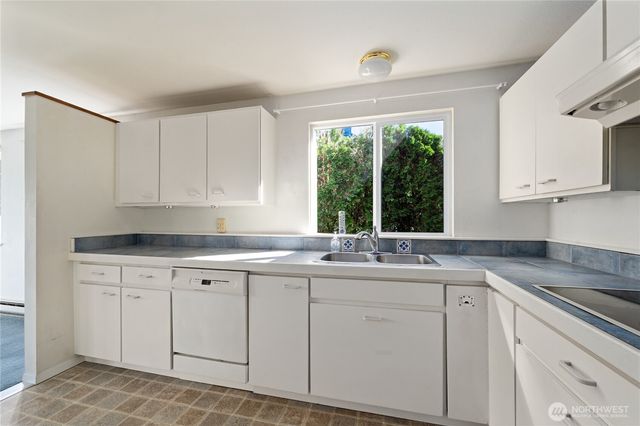 5506 Sehome Court, Blaine, WA 98230