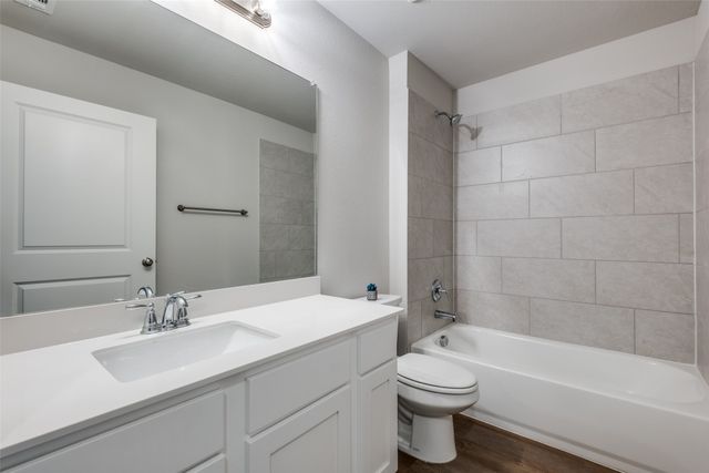 2424 Garden Drive, Dallas, TX 75215
