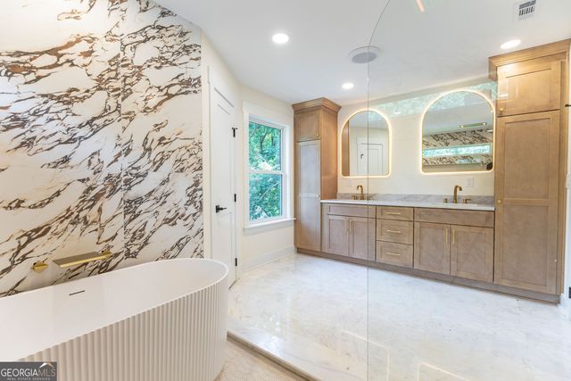 3621 Farmington Lane, Peachtree Corners, GA 30096