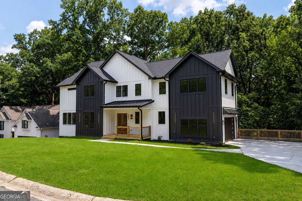 3621 Farmington Lane, Peachtree Corners, GA 30096