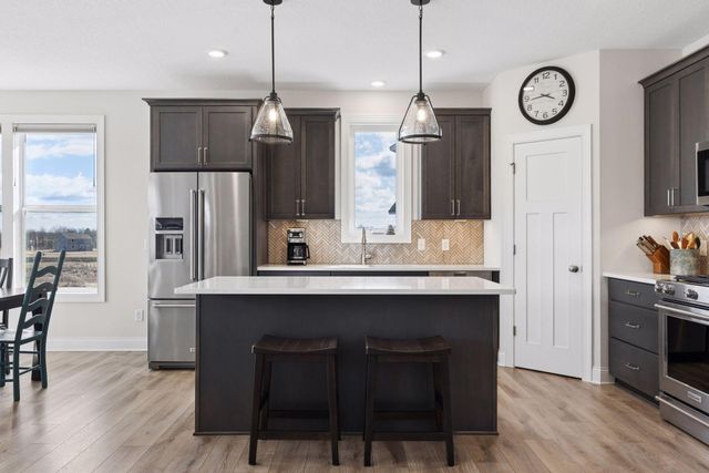 1201 Gretz Way, New Richmond, WI 54017