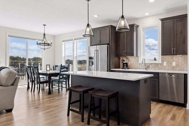 1201 Gretz Way, New Richmond, WI 54017