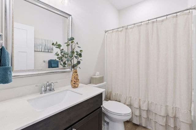 1201 Gretz Way, New Richmond, WI 54017