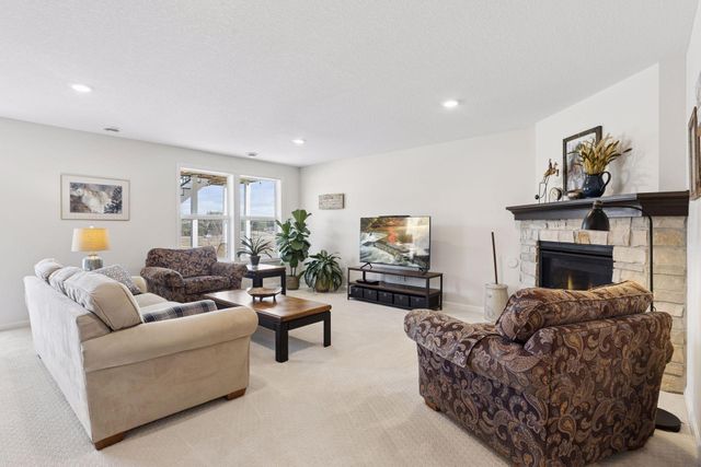 1201 Gretz Way, New Richmond, WI 54017