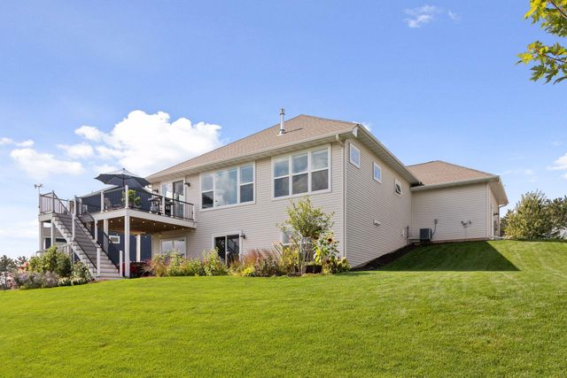 1201 Gretz Way, New Richmond, WI 54017