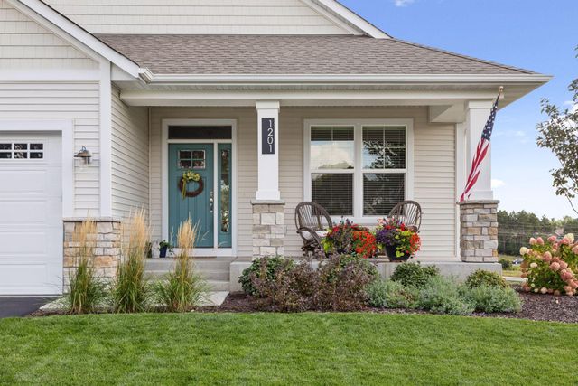 1201 Gretz Way, New Richmond, WI 54017