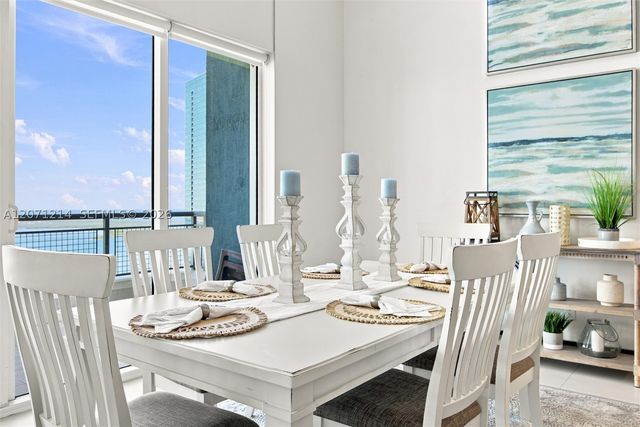60 SW 13th St 4602, Miami, FL 33130