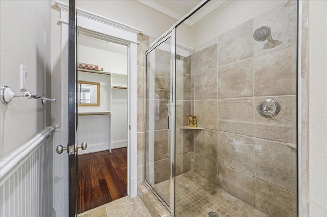 1315 W 22nd Street, Houston, TX 77008