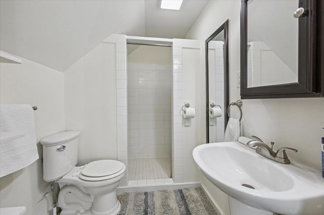 1315 W 22nd Street, Houston, TX 77008