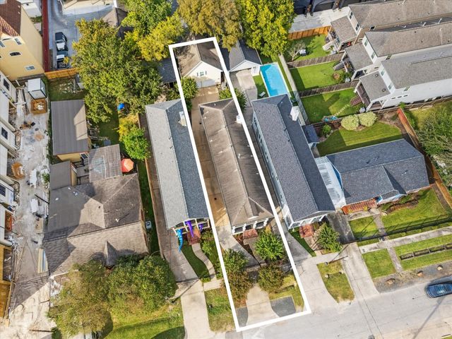 1315 W 22nd Street, Houston, TX 77008