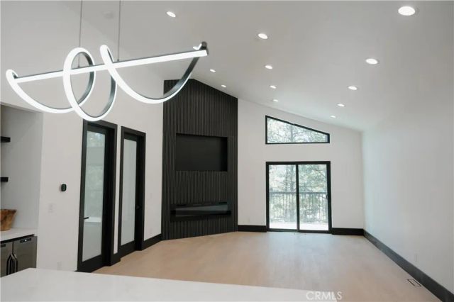 129 Winding, Big Bear City, CA 92314