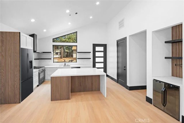 129 Winding, Big Bear City, CA 92314