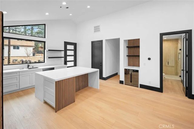 129 Winding, Big Bear City, CA 92314