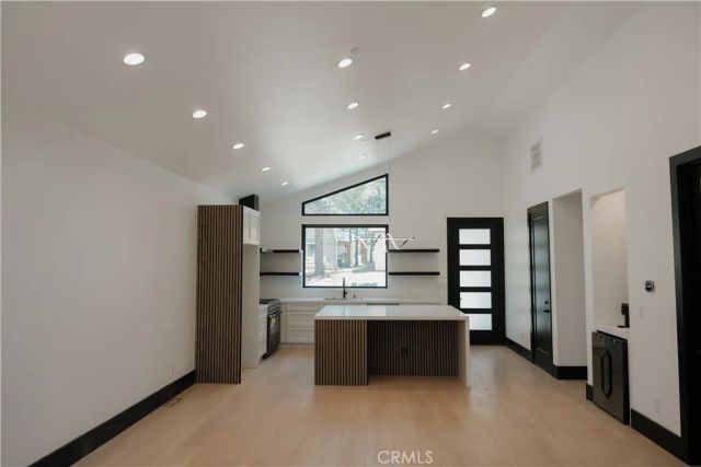 129 Winding, Big Bear City, CA 92314