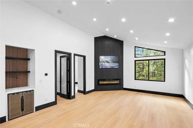 129 Winding, Big Bear City, CA 92314