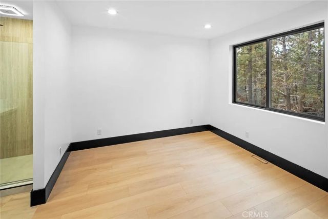 129 Winding, Big Bear City, CA 92314