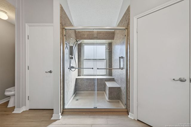 7515 Forest Edge, Live Oak, TX 78233