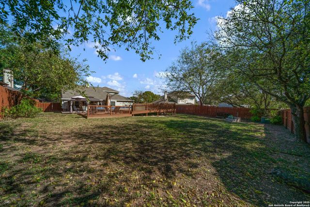 7515 Forest Edge, Live Oak, TX 78233