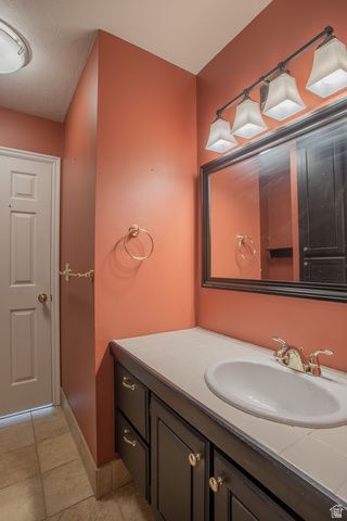 808 E SHADY CREEK PL, Millcreek, UT 84106