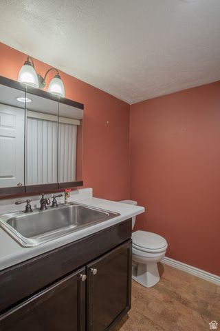 808 E SHADY CREEK PL, Millcreek, UT 84106