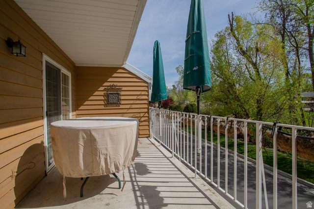 808 E SHADY CREEK PL, Millcreek, UT 84106