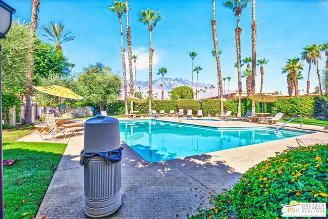 2700 Lawrence Crossley Road 109, Palm Springs, CA 92264