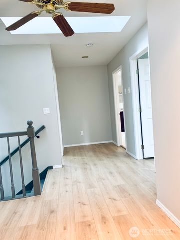 5721 180th Street SW, Lynnwood, WA 97037