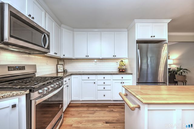 265 Arrowhead Place, Stratford, CT 06614