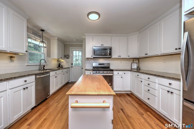 265 Arrowhead Place, Stratford, CT 06614