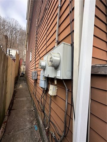 934 Ridge St., Stowe Twp, PA 15136