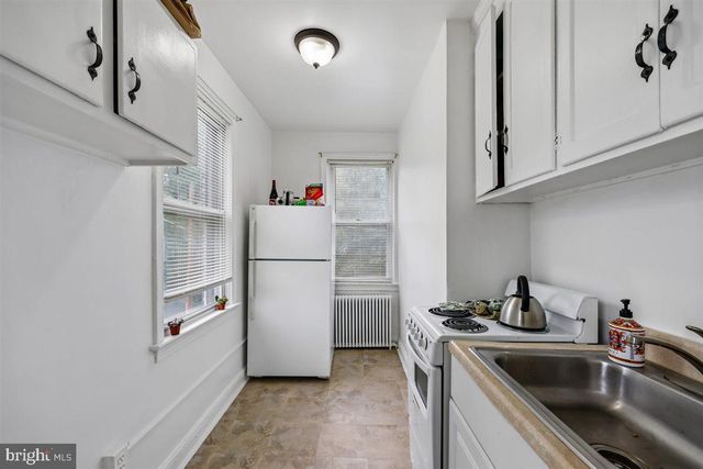 8009 GARLAND AVE, Takoma Park, MD 20912