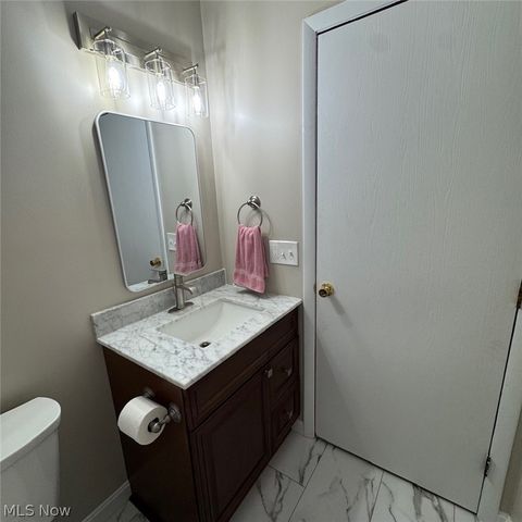 114 Sabetha Place, Akron, OH 44313
