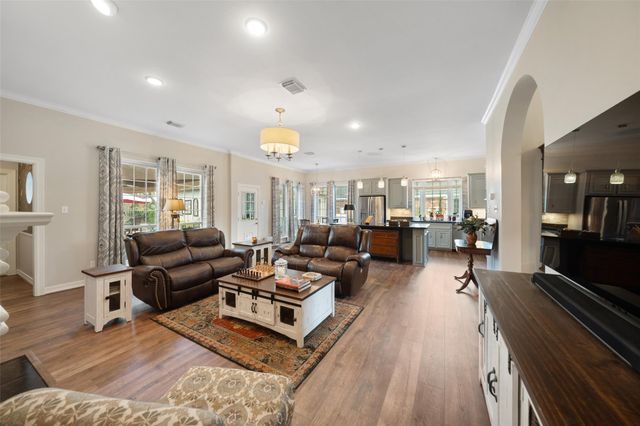 18711 Leisure Place Drive, Humble, TX 77346