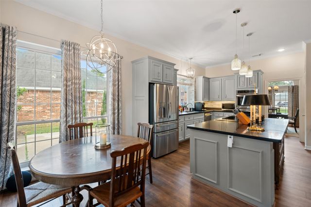 18711 Leisure Place Drive, Humble, TX 77346