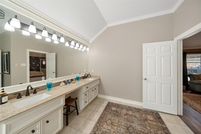 18711 Leisure Place Drive, Humble, TX 77346