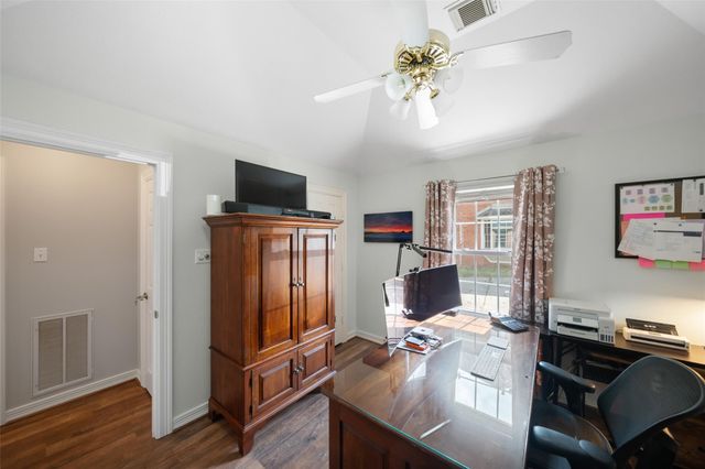 18711 Leisure Place Drive, Humble, TX 77346