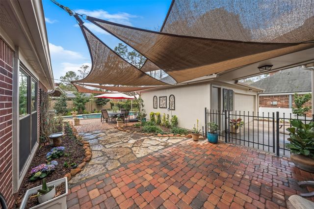 18711 Leisure Place Drive, Humble, TX 77346