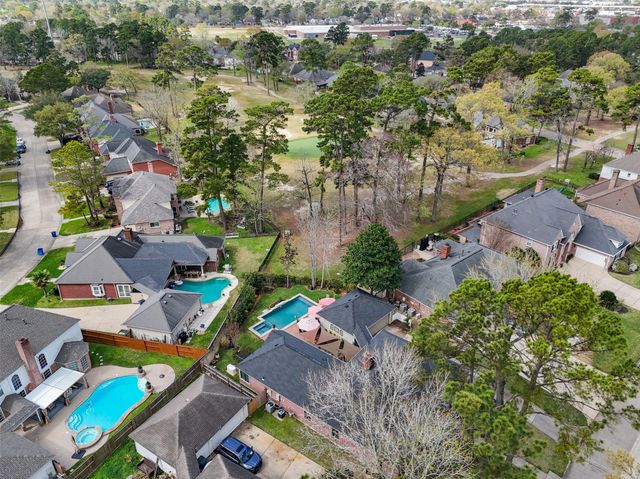 18711 Leisure Place Drive, Humble, TX 77346