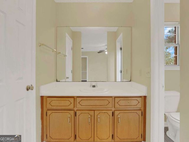 189 W Kenny Drive, Hinesville, GA 31313