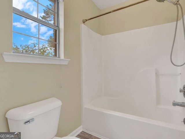 189 W Kenny Drive, Hinesville, GA 31313