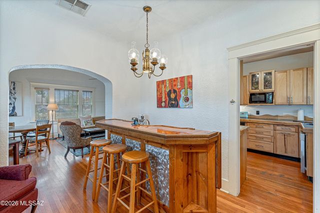 2421 E Speedway Boulevard, Tucson, AZ 85719