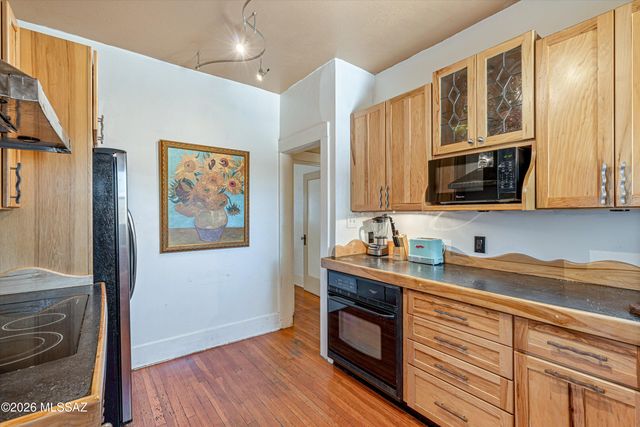 2421 E Speedway Boulevard, Tucson, AZ 85719