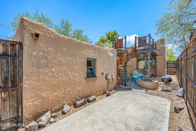 2421 E Speedway Boulevard, Tucson, AZ 85719