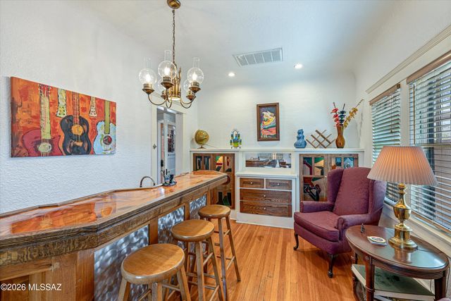 2421 E Speedway Boulevard, Tucson, AZ 85719
