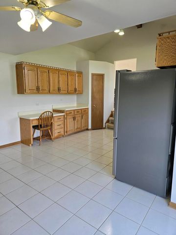 8413 Brookside Glen Drive, Tinley Park, IL 60487