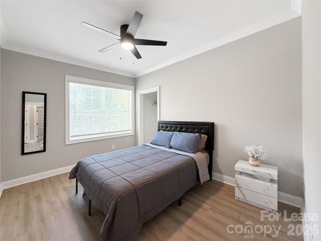 1640 Eastway Drive, Charlotte, NC 28205